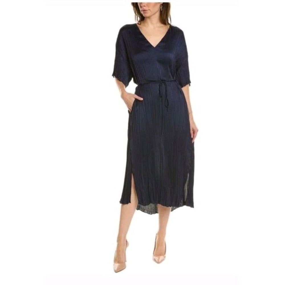 Vince.  Women's M Navy Blue Acoridan Pleated Midi Dress Side Slits Pockets